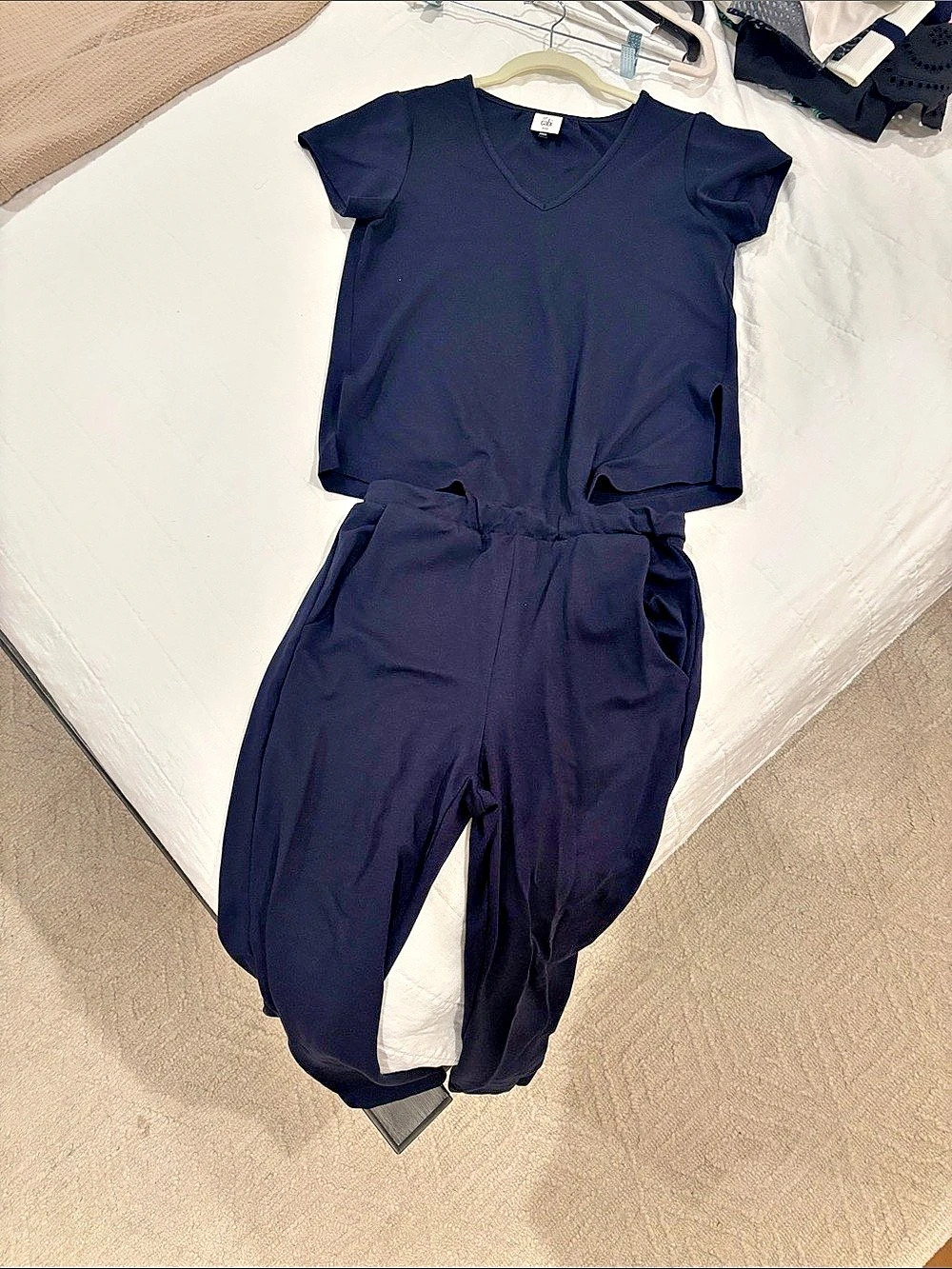 cabi Women's V-Neck Jumpsuit Size XXS